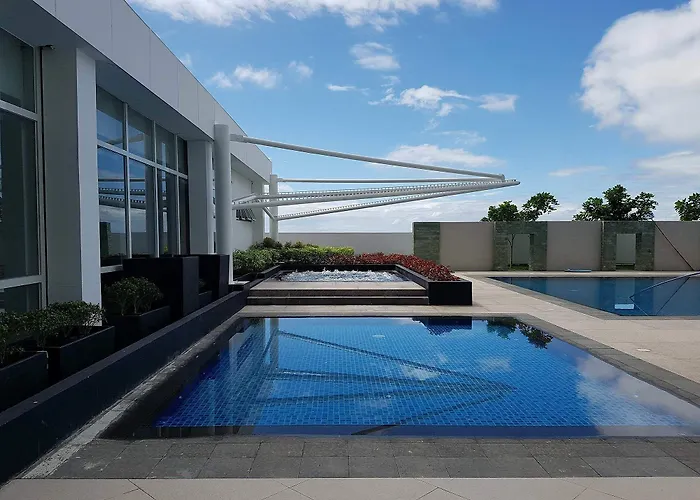 C At Mactan Newtown 2* Lapu-Lapu City