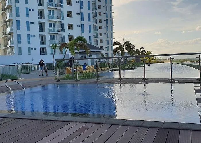 Hotell C At Mactan Newtown