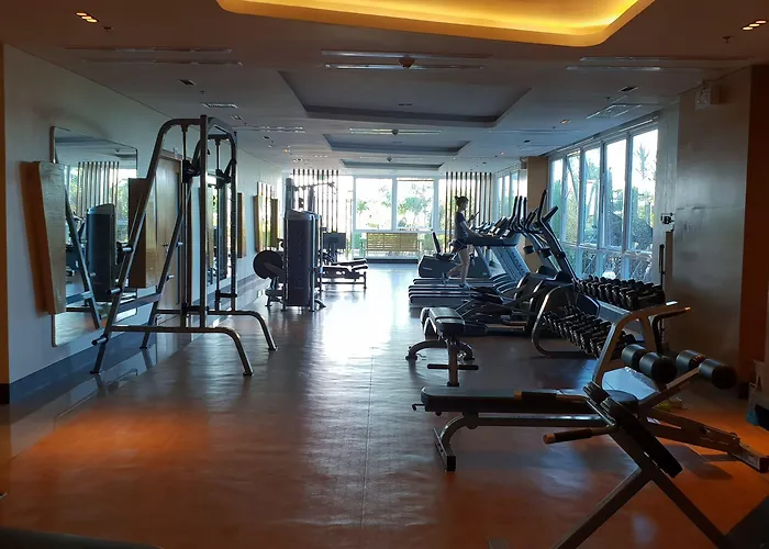 Hotell C At Mactan Newtown 2*